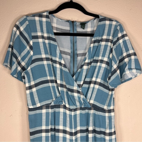 MEDIUM WILD FABLE BLUE PLAID JUMPSUIT SHORT SLEEVE ELASTIC WAIST  PREPPY CASUAL - Picture 4 of 10
